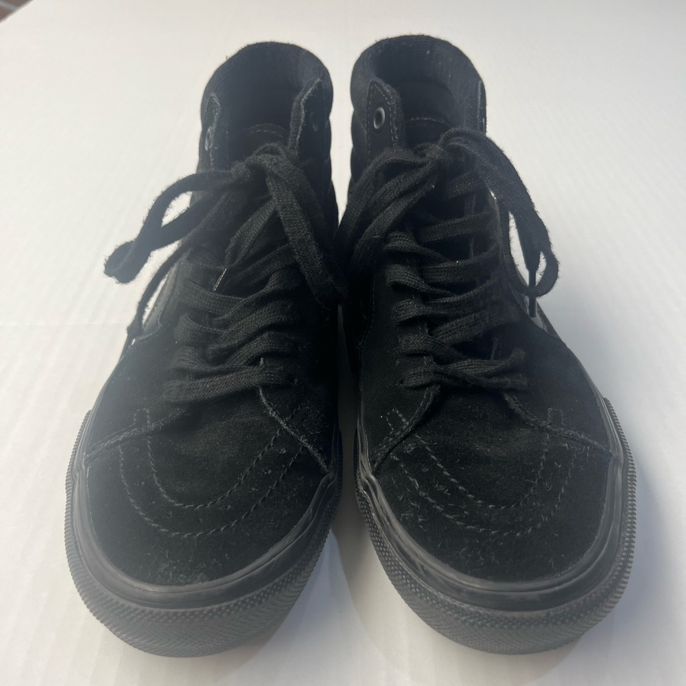 Vans Black Skate Sk8-Hi Shoes- 7.5 US Mens